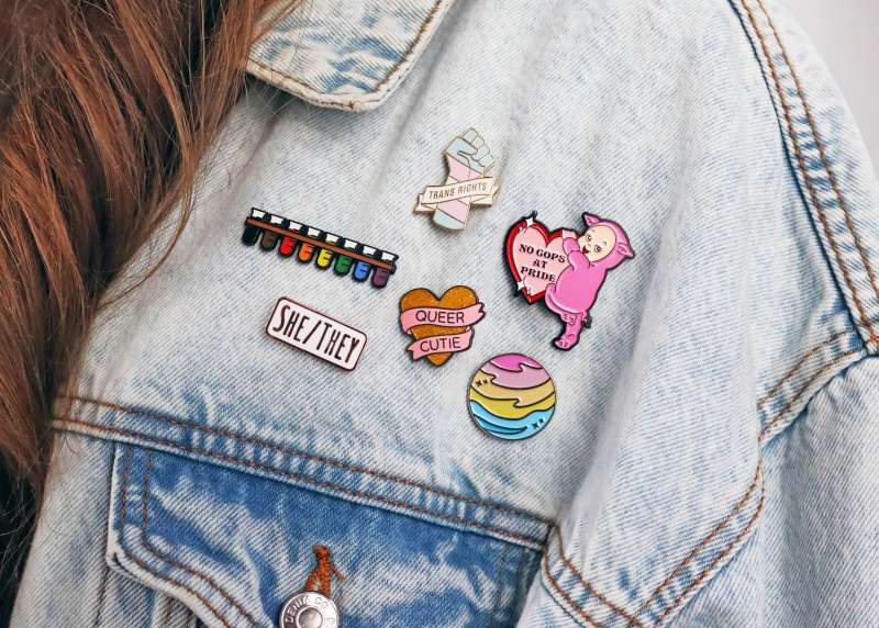 How to Display Enamel Pin Badges [6 Fun Ways]