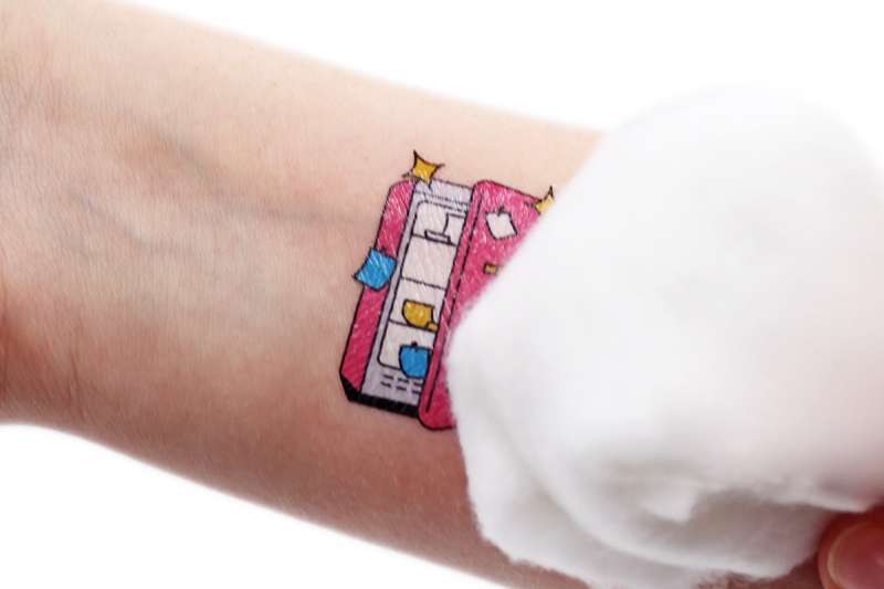 How to Create Headliner Temporary Tattoos for Festivals & Events